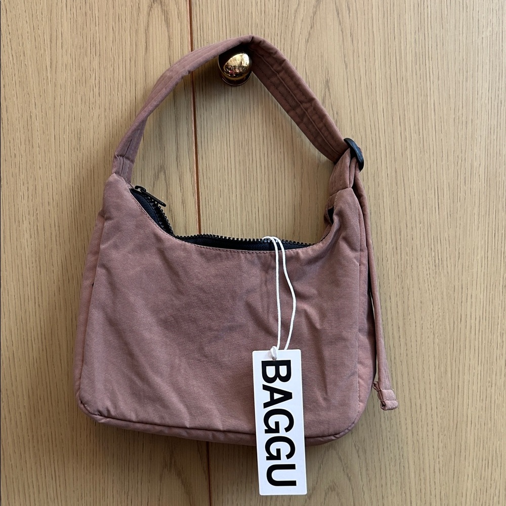 BAGGU Mini Shoulder Bag NEW TAGS ON